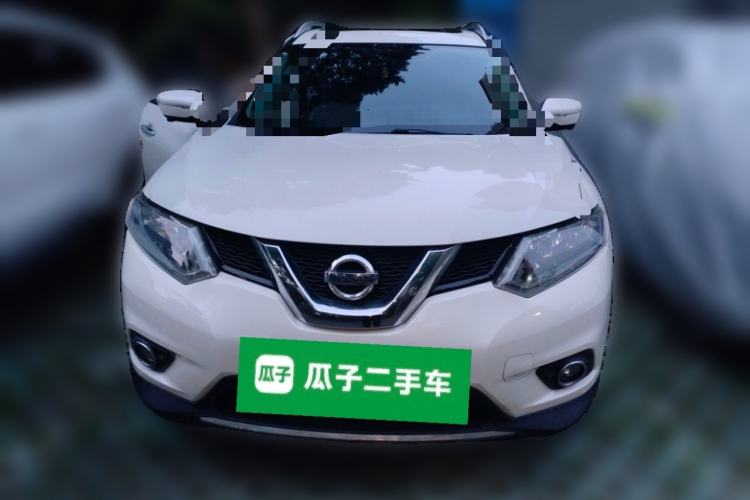 Used Nissan X-Trail 2014 2.5L CVT Luxury Edition 4WD Front