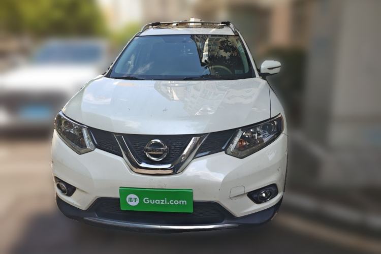 Used Nissan X-Trail 2014 2.5L CVT Luxury Edition 4WD Front