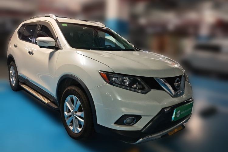 Used Nissan X-Trail 2014 2.0L CVT Comfort Edition 2WD Front Right 45 Deg