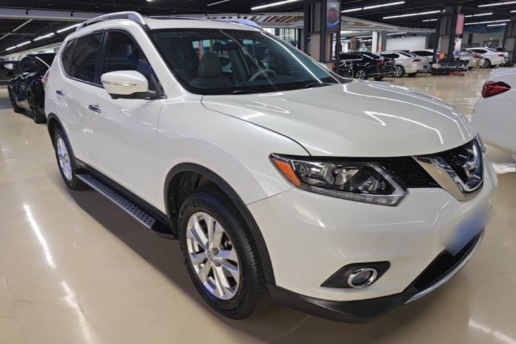 Used Nissan X-Trail 2014 2.0L CVT Comfort Edition 2WD Front Right 45 Deg
