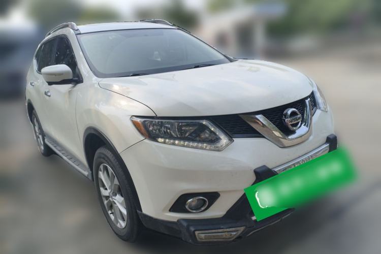 Used Nissan X-Trail 2014 2.0L CVT Comfort Edition 2WD Front Right 45 Deg