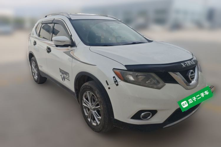 Used Nissan X-Trail 2014 2.0L CVT Comfort Edition 2WD Front Right 45 Deg