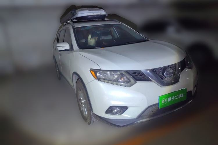 Used Nissan X-Trail 2014 2.5L CVT Luxury Edition 4WD Front Right 45 Deg