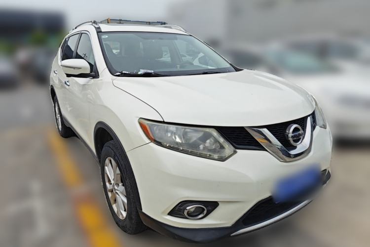 Used Nissan X-Trail 2014 2.5L CVT Luxury Edition 4WD Front Right 45 Deg