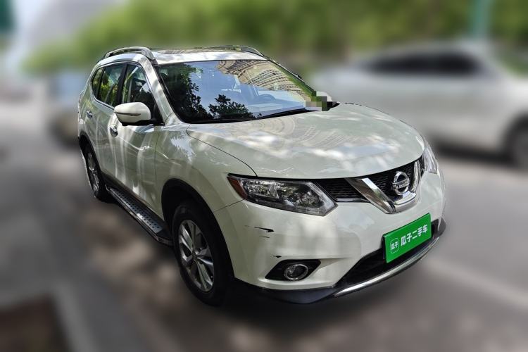 Used Nissan X-Trail 2014 2.0L CVT Comfort Edition 2WD Front Right 45 Deg