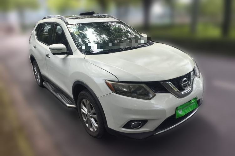 Used Nissan X-Trail 2014 2.0L CVT Comfort Edition 2WD Front Right 45 Deg