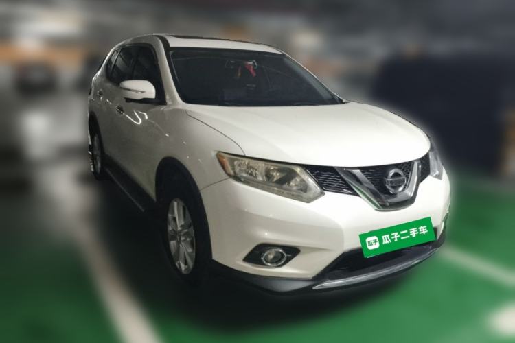 Used Nissan X-Trail 2014 2.0L CVT Comfort Edition 2WD Front Right 45 Deg