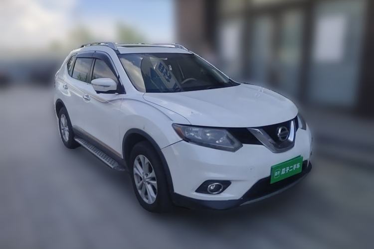 Used Nissan X-Trail 2014 2.5L CVT Luxury Edition 4WD Front Right 45 Deg