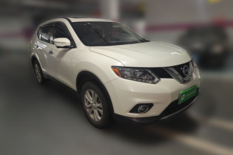 Used Nissan X-Trail 2014 2.0L CVT Comfort Edition 2WD Front Right 45 Deg