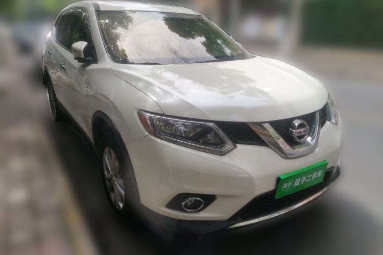 Used Nissan X-Trail 2014 2.0L CVT Comfort Edition 2WD Front Right 45 Deg