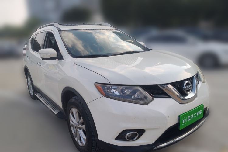 Used Nissan X-Trail 2014 2.0L CVT Comfort Edition 2WD Front Right 45 Deg