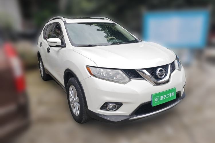 Used Nissan X-Trail 2014 2.0L CVT Comfort Edition 2WD Front Right 45 Deg