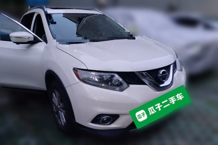 Used Nissan X-Trail 2014 2.5L CVT Luxury Edition 4WD Front Right 45 Deg