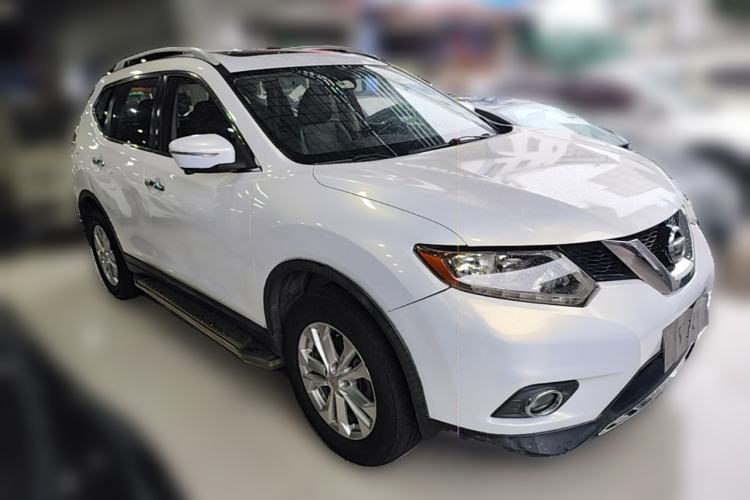Used Nissan X-Trail 2014 2.0L CVT Smart Edition 2WD Front Right 45 Deg