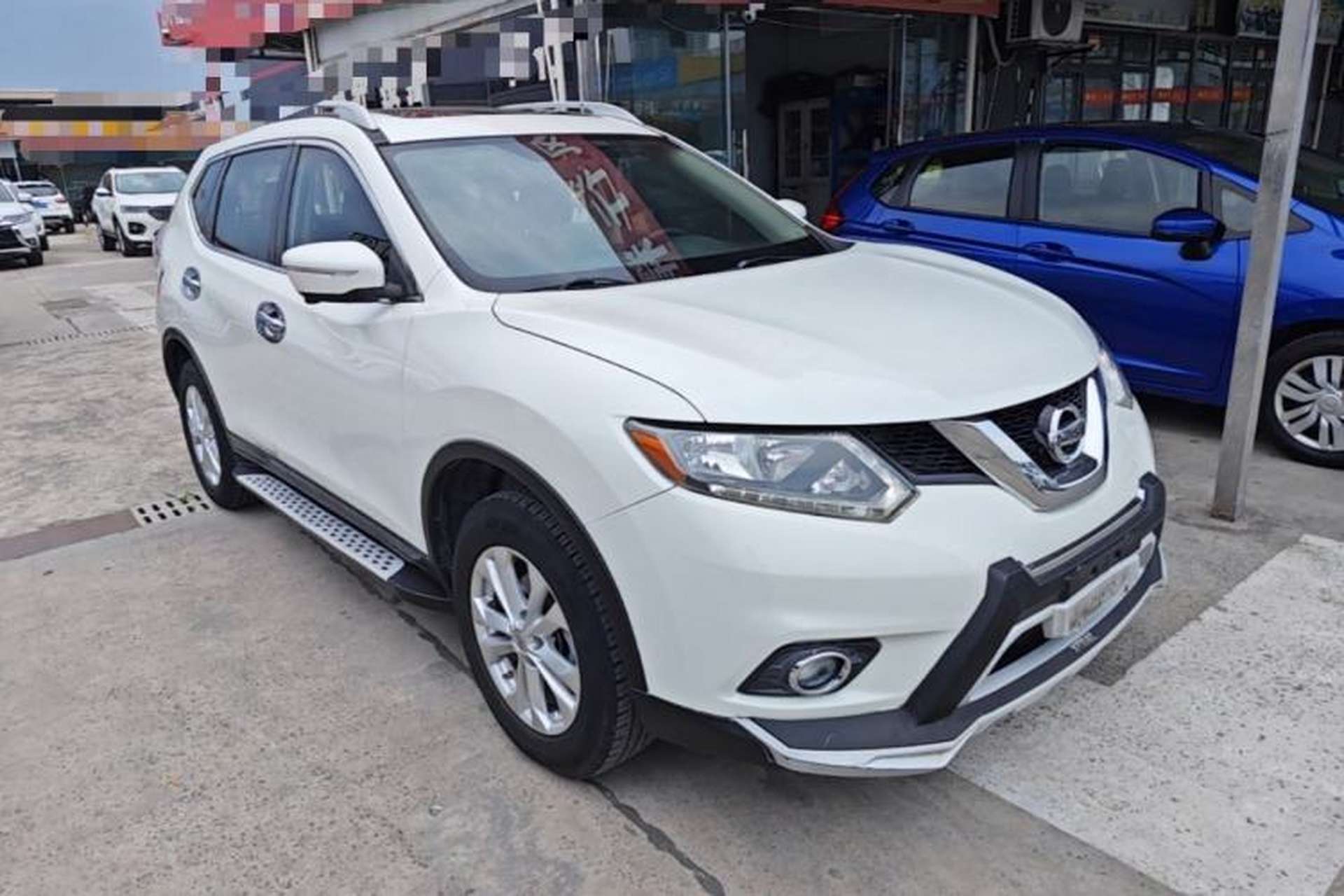 Used Nissan X-Trail 2014 2.0L CVT Comfort Edition 2WD Front Right 45 Deg