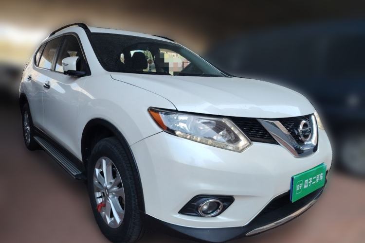 Used Nissan X-Trail 2014 2.0L CVT Comfort Edition 2WD Front Right 45 Deg