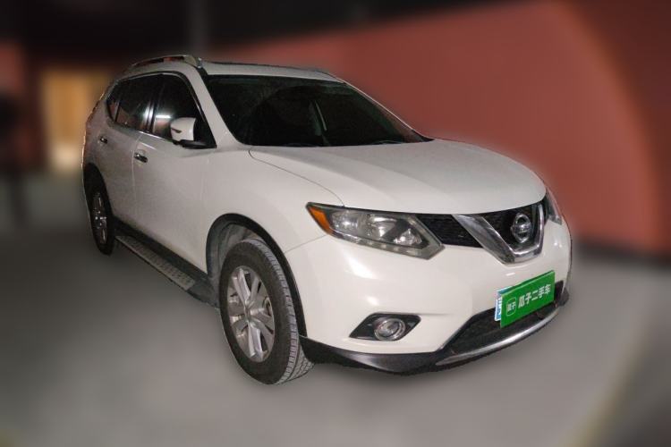 Used Nissan X-Trail 2014 2.0L CVT Comfort Edition 2WD Front Right 45 Deg