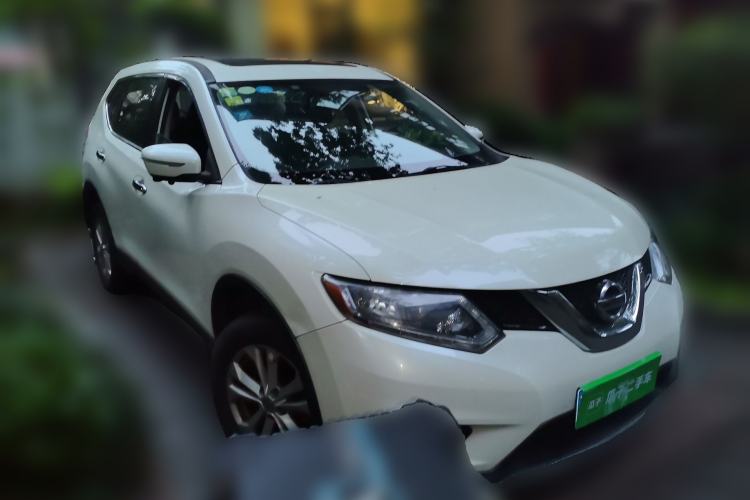 Used Nissan X-Trail 2014 2.0L CVT Comfort Edition 2WD Front Right 45 Deg