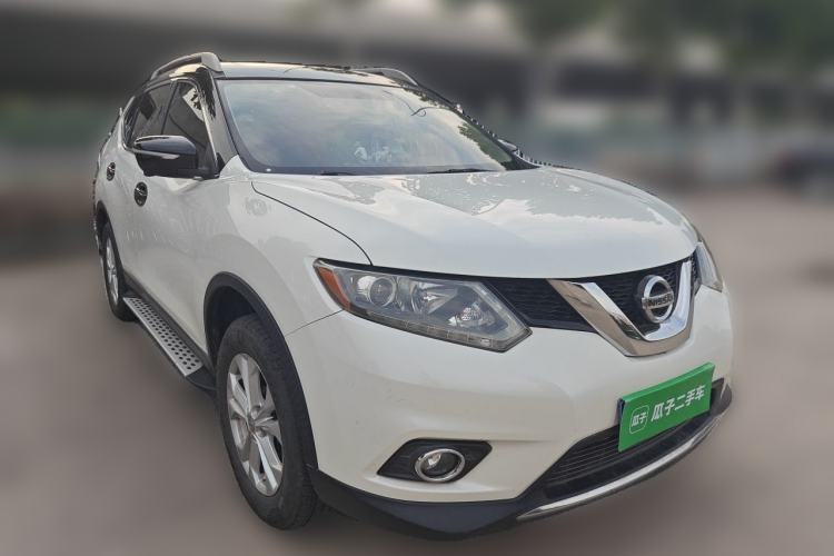 Used Nissan X-Trail 2014 2.0L CVT Comfort Edition 2WD Front Right 45 Deg