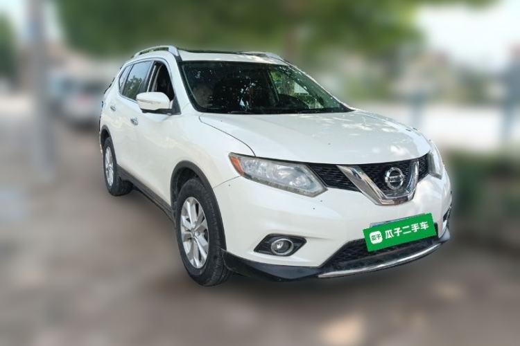 Used Nissan X-Trail 2014 2.5L CVT Luxury Edition 4WD Front Right 45 Deg
