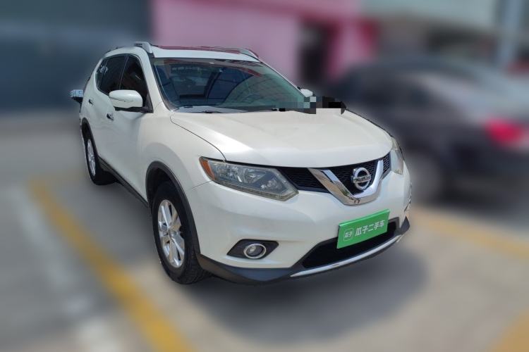 Used Nissan X-Trail 2014 2.0L CVT Comfort Edition 2WD Front Right 45 Deg