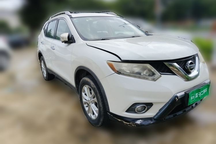 Used Nissan X-Trail 2014 2.0L CVT Comfort Edition 2WD Front Right 45 Deg