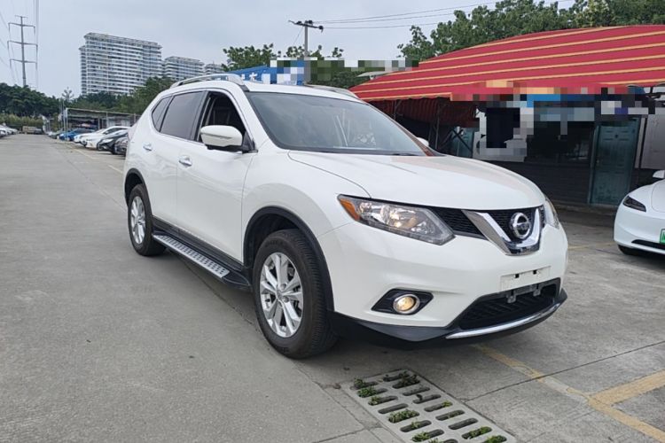 Used Nissan X-Trail 2014 2.0L CVT Comfort Edition 2WD Front Right 45 Deg