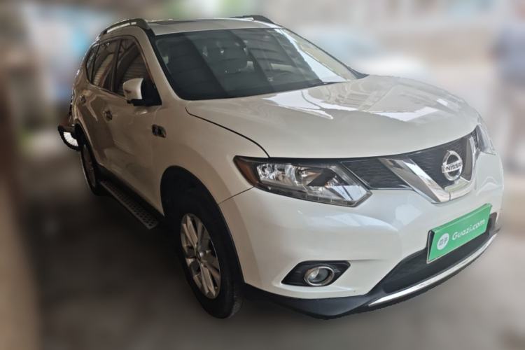 Used Nissan X-Trail 2014 2.0L CVT Comfort Edition 2WD Front Right 45 Deg
