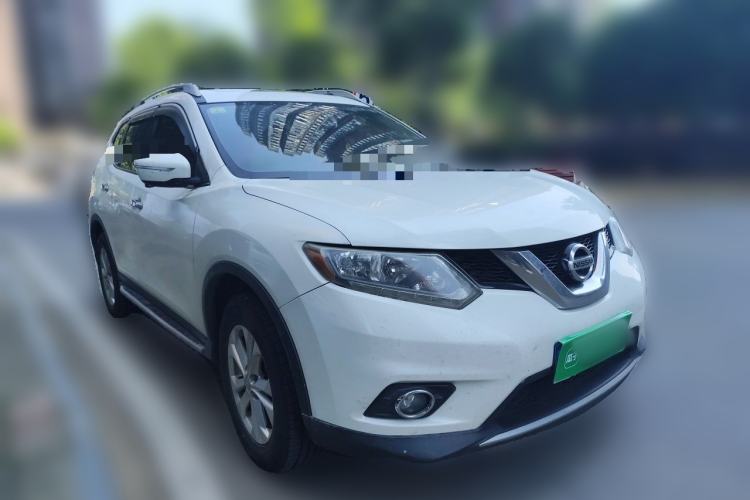 Used Nissan X-Trail 2014 2.0L CVT Comfort Edition 2WD Front Right 45 Deg