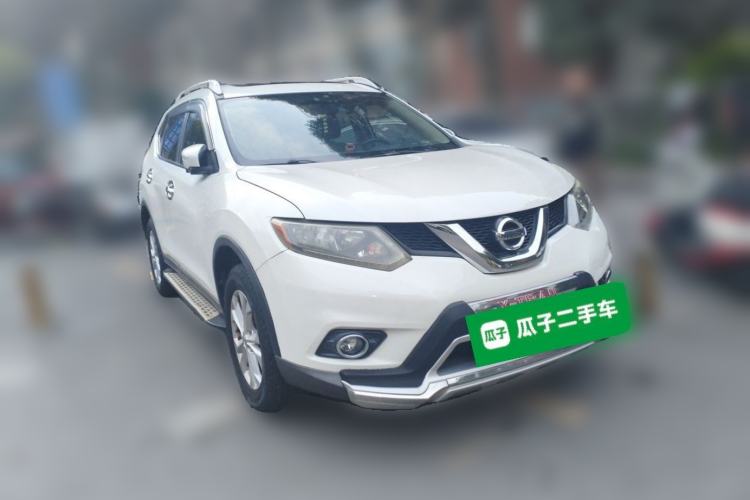 Used Nissan X-Trail 2014 2.0L CVT Comfort Edition 2WD Front Right 45 Deg