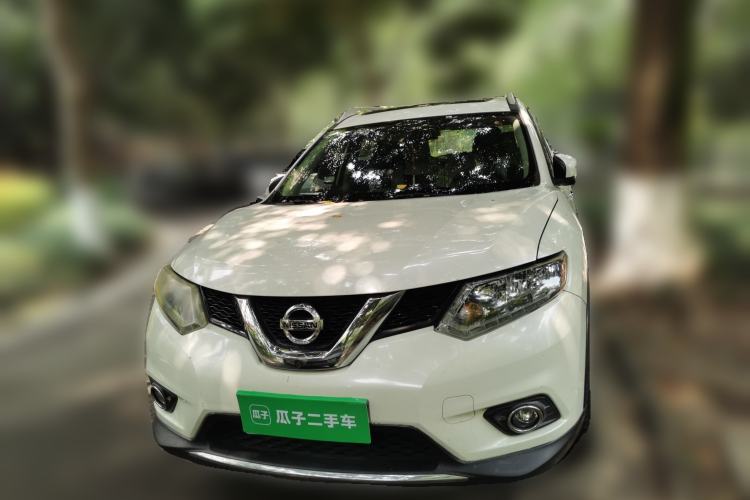 Used Nissan X-Trail 2014 2.5L CVT Leading Edition 4WD Front