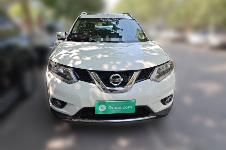 Used Nissan X-Trail 2014 2.5L CVT Luxury Edition 4WD Front