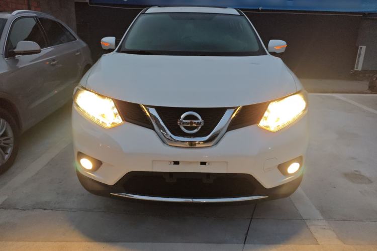 Used Nissan X-Trail 2014 2.0L CVT Comfort Edition 2WD Front