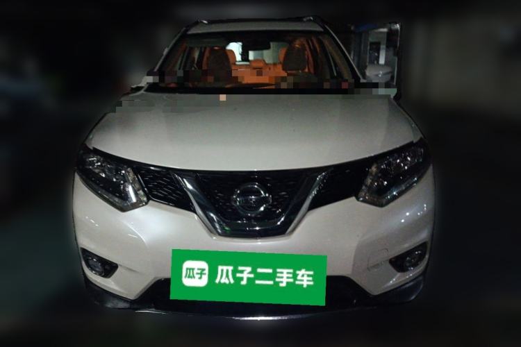 Used Nissan X-Trail 2014 2.5L CVT Luxury Edition 4WD Front