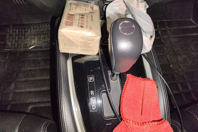 Used Nissan X-Trail 2014 2.0L CVT Smart Edition 2WD Gear Lever