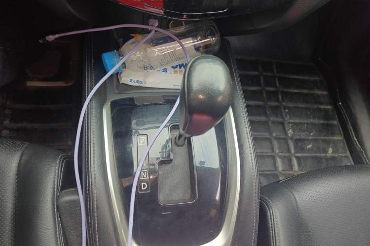 Used Nissan X-Trail 2014 2.0L CVT Smart Edition 2WD Gear Lever