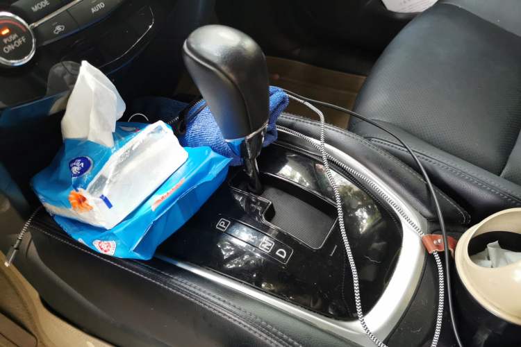 Used Nissan X-Trail 2014 2.5L CVT Leading Edition 4WD Gear Lever