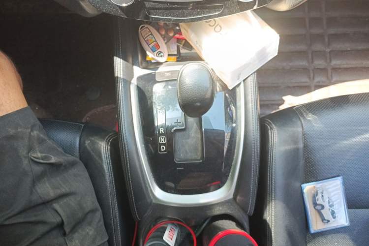 Used Nissan X-Trail 2014 2.5L CVT Luxury Edition 4WD Gear Lever