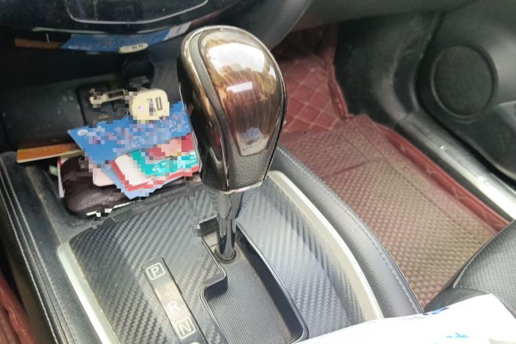 Used Nissan X-Trail 2014 2.0L CVT Comfort Edition 2WD Gear Lever