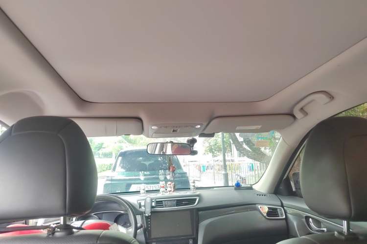 Used Nissan X-Trail 2014 2.5L CVT Luxury Edition 4WD Headliner