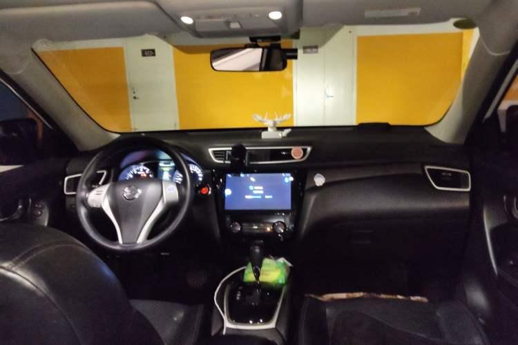 Used Nissan X-Trail 2014 2.0L CVT Comfort Edition 2WD Headliner