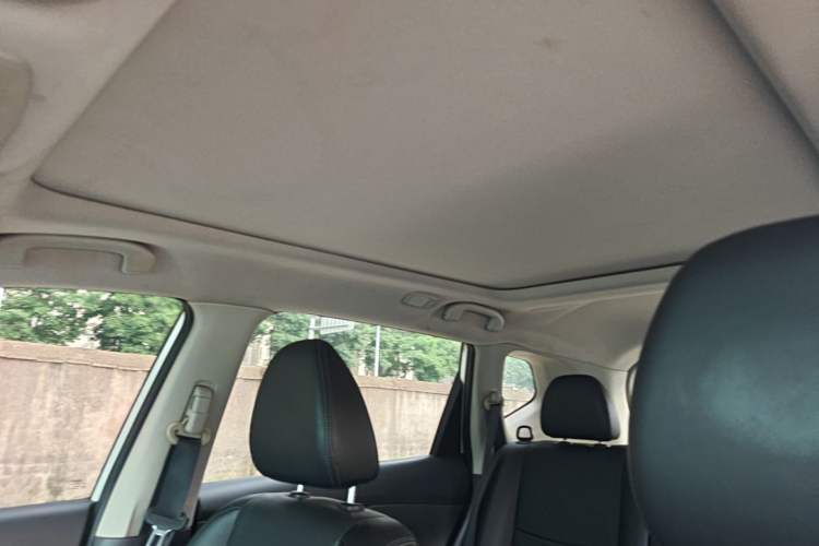 Used Nissan X-Trail 2014 2.0L CVT Comfort Edition 2WD Headliner