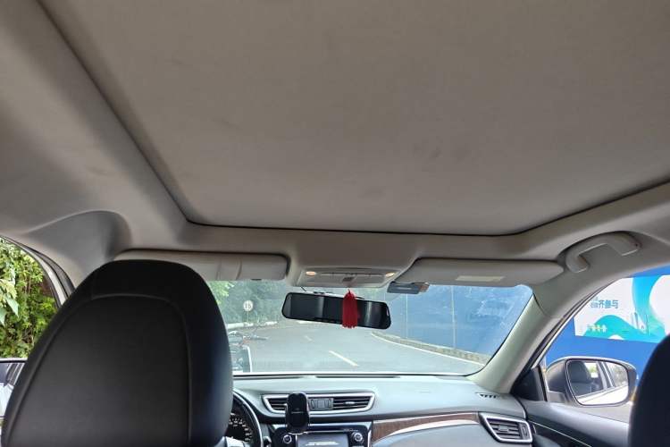 Used Nissan X-Trail 2014 2.5L CVT Ultimate Edition 4WD Headliner