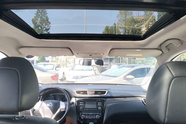 Used Nissan X-Trail 2014 2.0L CVT Comfort Edition 2WD Headliner