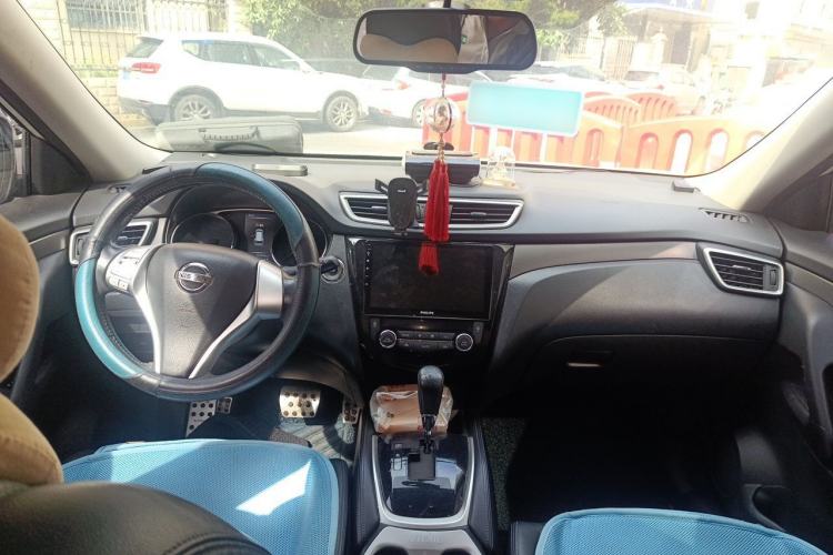 Used Nissan X-Trail 2014 2.0L CVT Comfort Edition 2WD Headliner