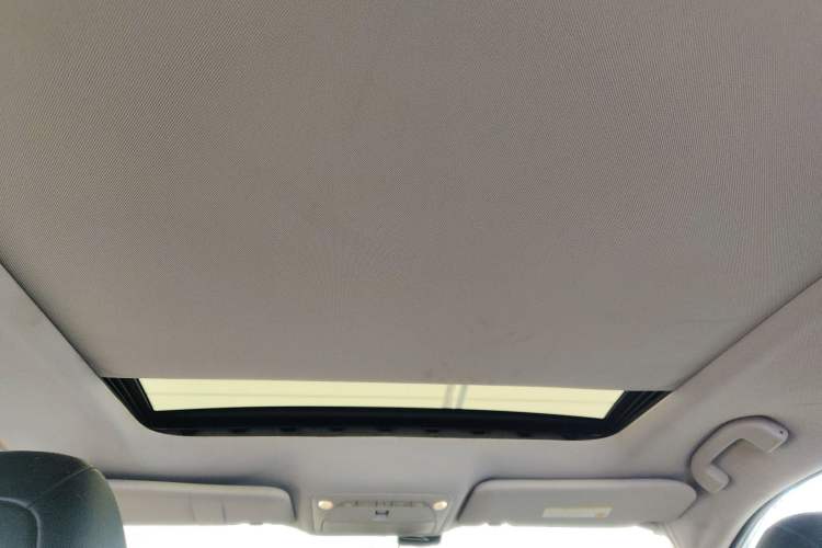Used Nissan X-Trail 2014 2.0L CVT Comfort Edition 2WD Headliner