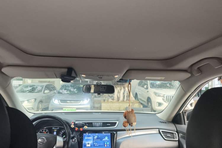 Used Nissan X-Trail 2014 2.5L CVT Leading Edition 4WD Headliner