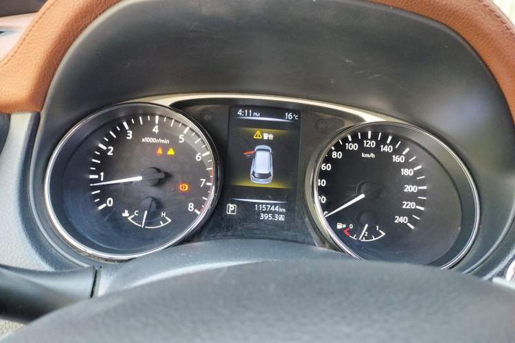 Used Nissan X-Trail 2014 2.0L CVT Comfort Edition 2WD Instrument Cluster