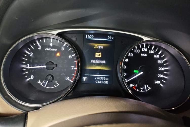 Used Nissan X-Trail 2014 2.0L CVT Comfort Edition 2WD Instrument Cluster