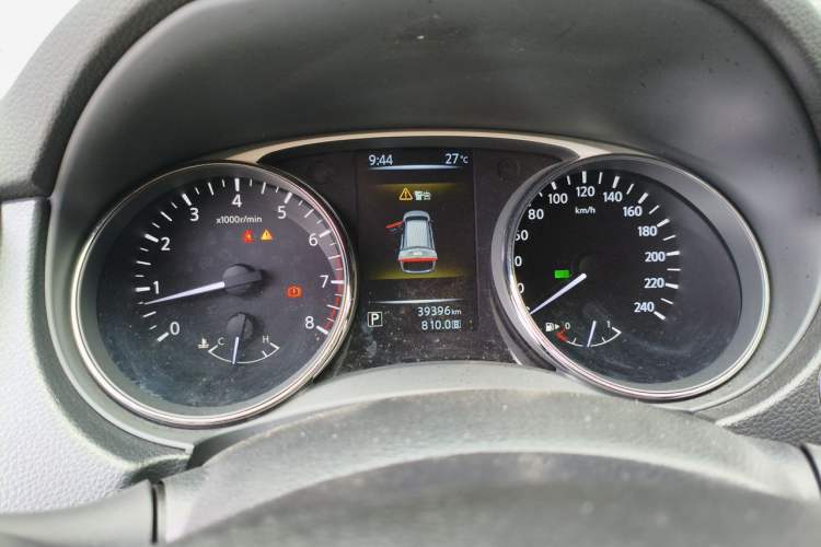 Used Nissan X-Trail 2014 2.0L CVT Comfort Edition 2WD Instrument Cluster